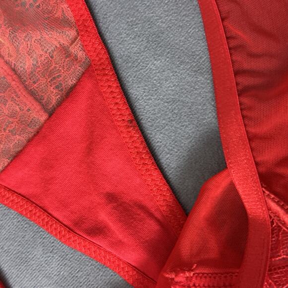 Wolf & Whistle Natalia Red Eyelash Lace High Waist Thong Panties US Size 14 2XL - Picture 4 of 10